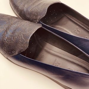 Ecco Snake Skin Flats